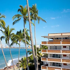 hotel-rosita.hotelspuertovallarta.org/